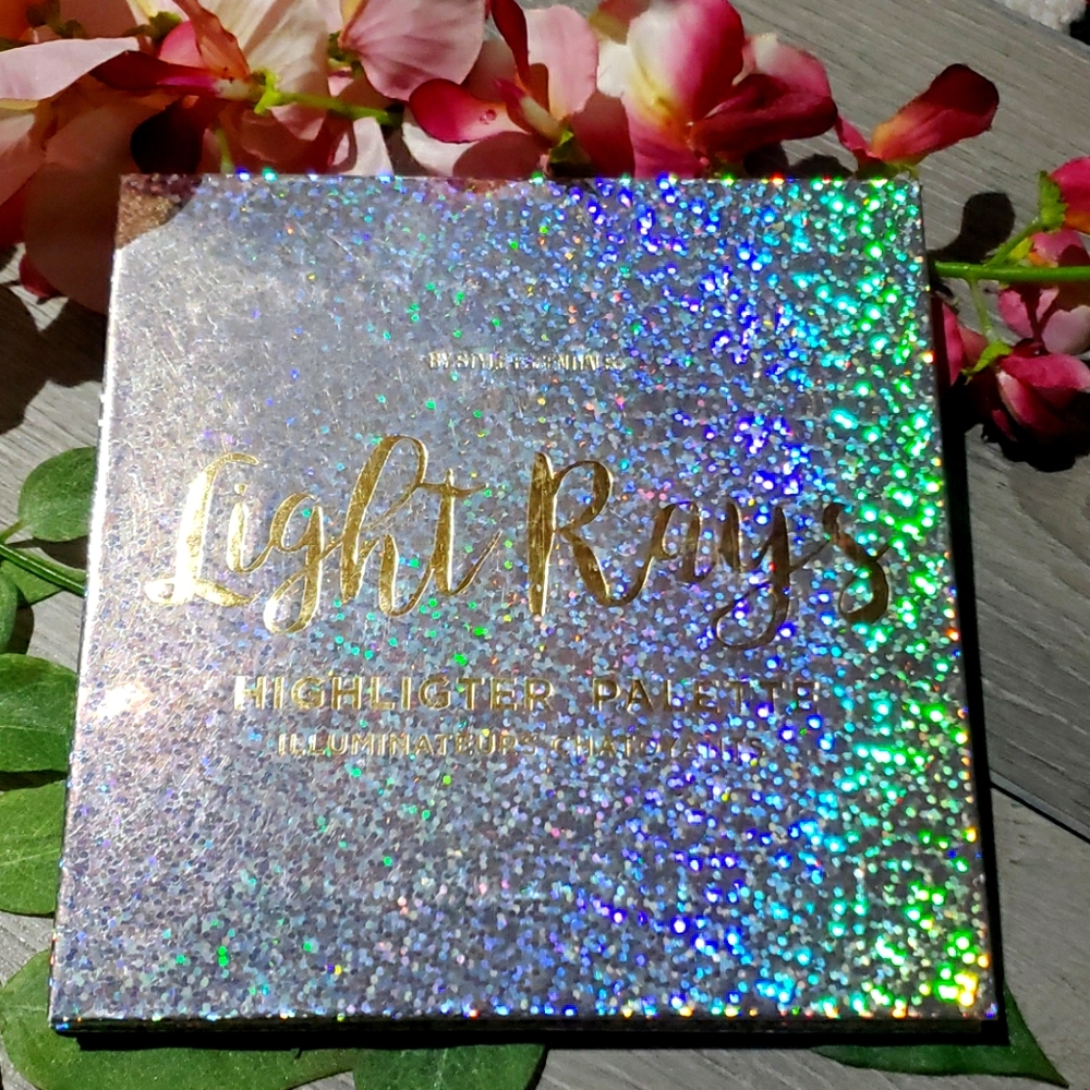 Light rays highlighter palette makeup